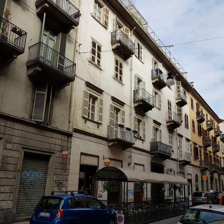 Bells & Flowers Turin Bagian luar foto
